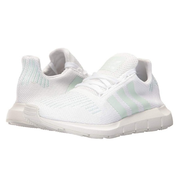 white running sneakers